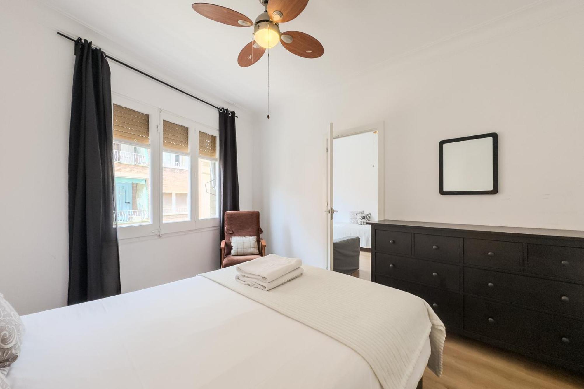 Bed&Bcn Mas Apartments L'Hospitalet de Llobregat Exterior photo