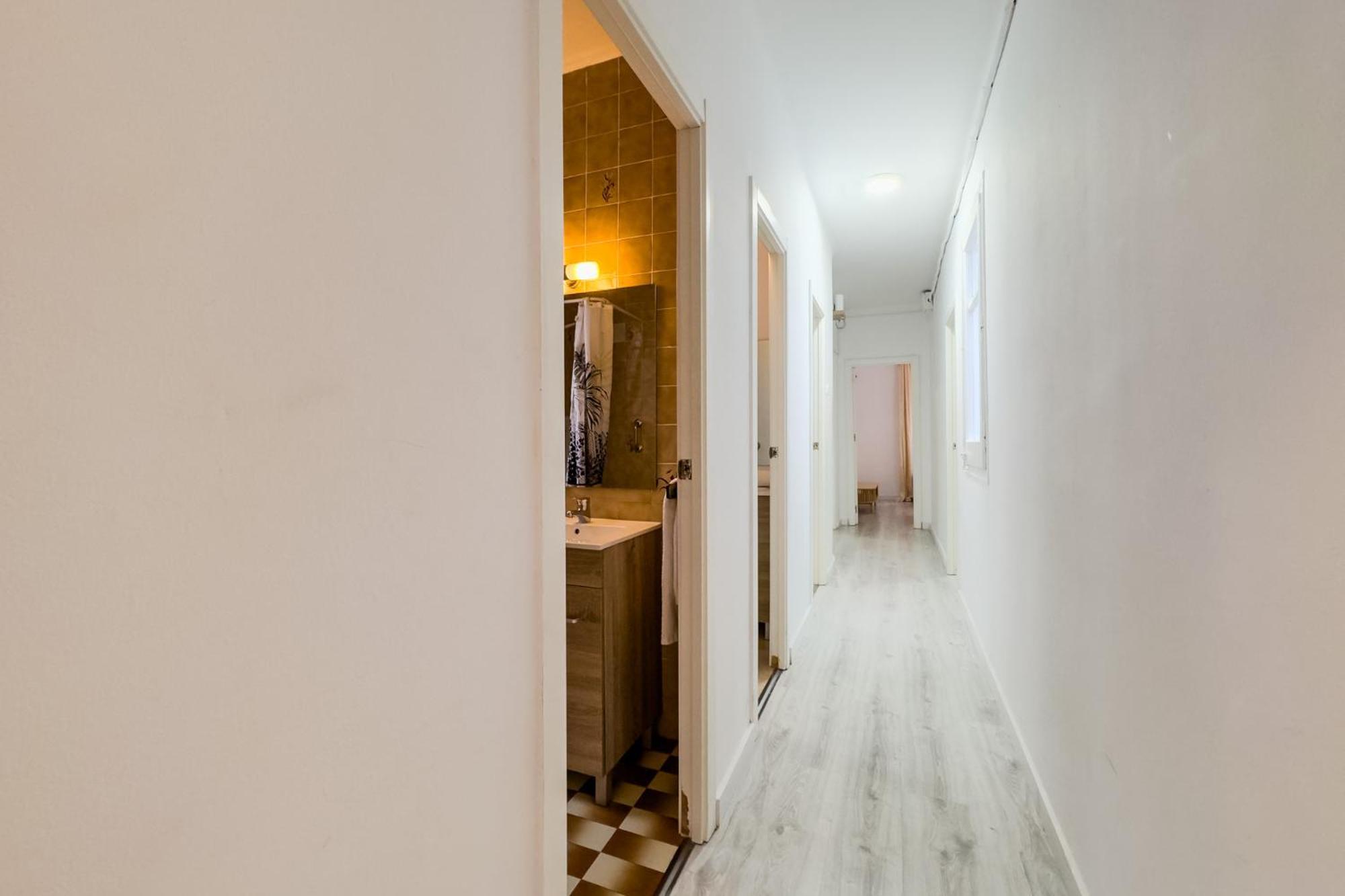 Bed&Bcn Mas Apartments L'Hospitalet de Llobregat Room photo